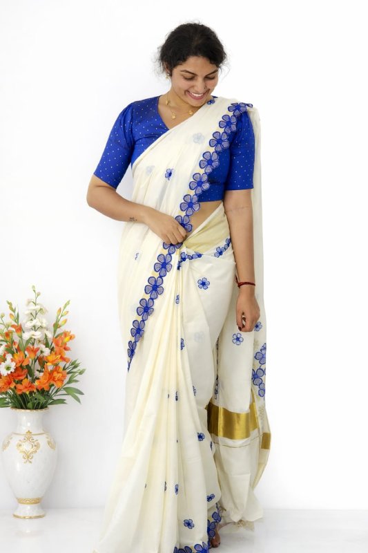 Cotton embroidery saree - Mizhiboutique