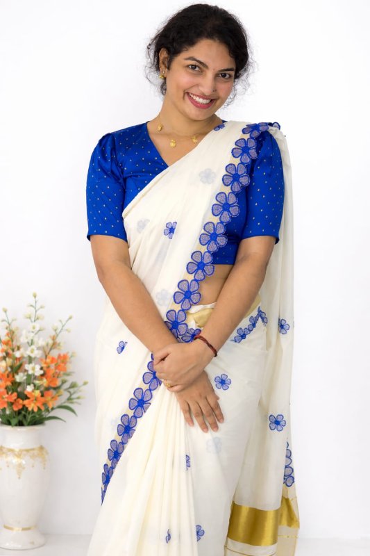 Cotton embroidery saree - Mizhiboutique