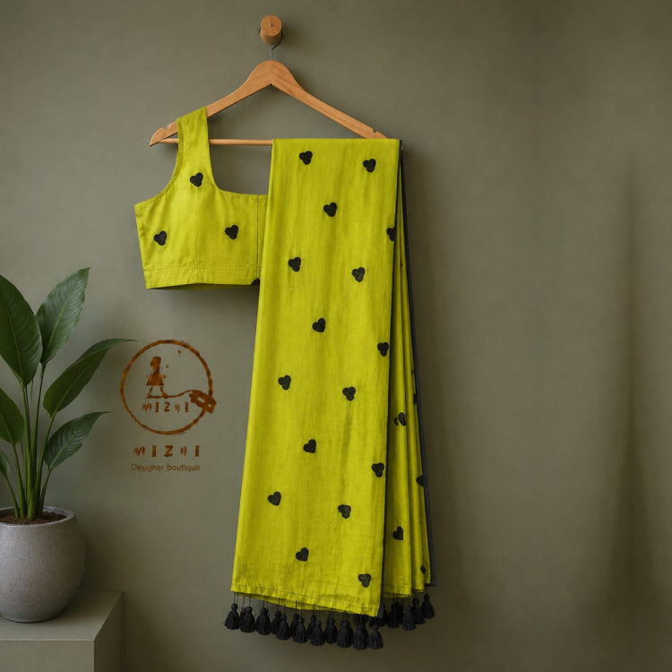Heart Motif Mul Cotton Saree – Pista Green - Mizhiboutique