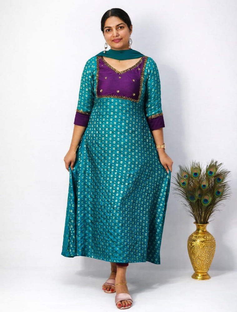 Banarasi Aline with hand worked yoke and duppatta - Mizhiboutique