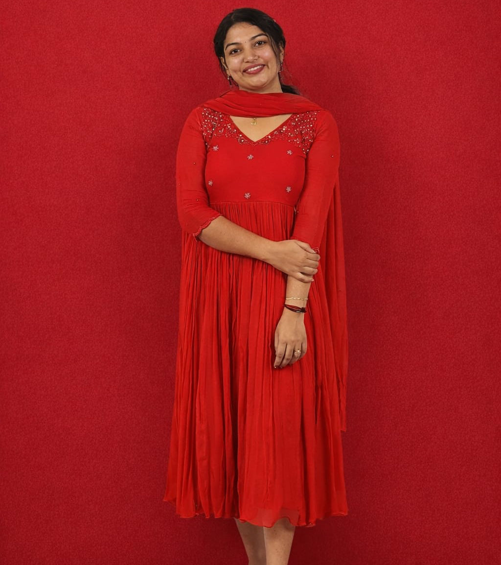 Aline pure georget pleeted Dress and duppatta with handwork - Mizhiboutique