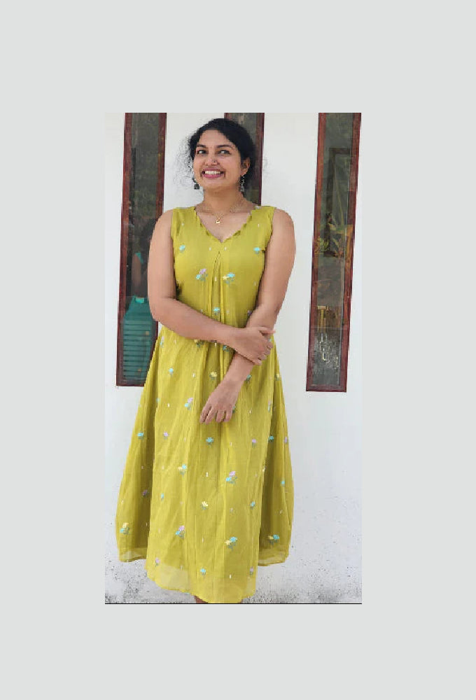 mulchanderi aline with inverted pleats - Mizhiboutique