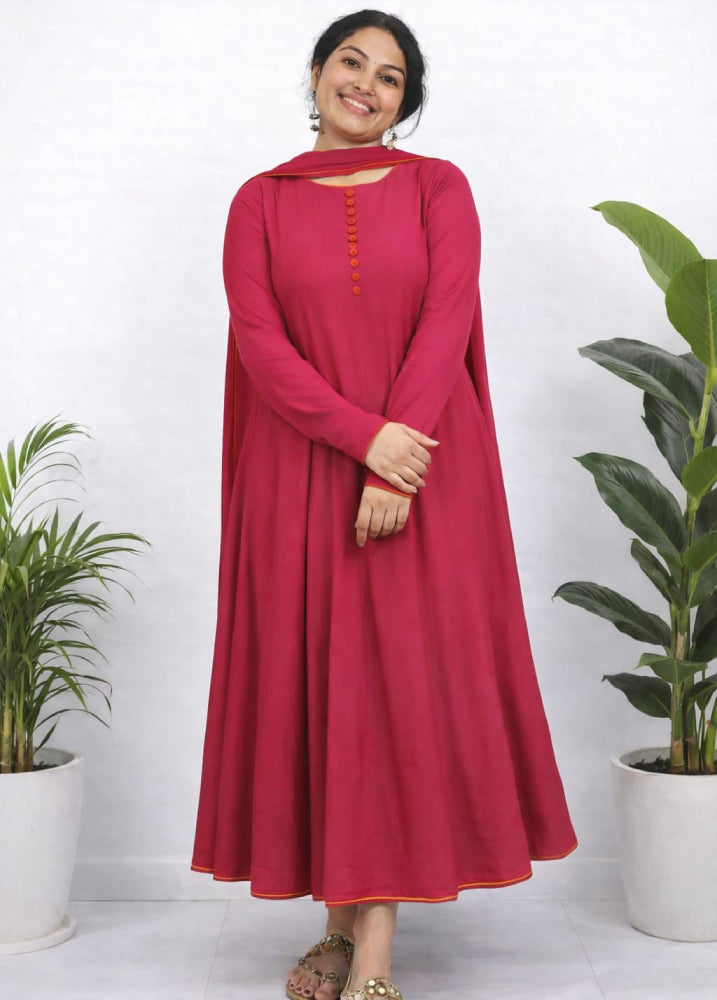 Panelled Anarkali in georgette fabric