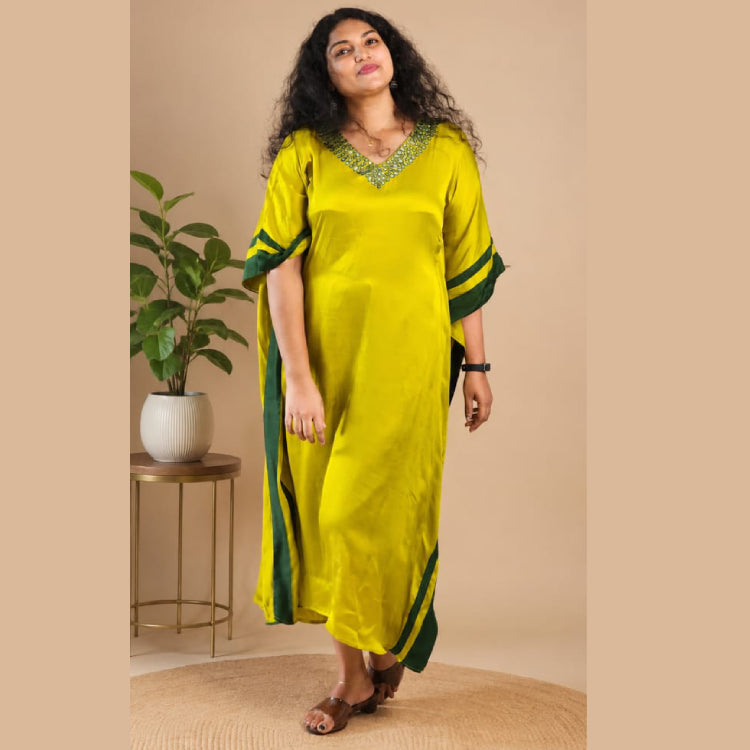 Mirror work modal kaftan - Pista Royale