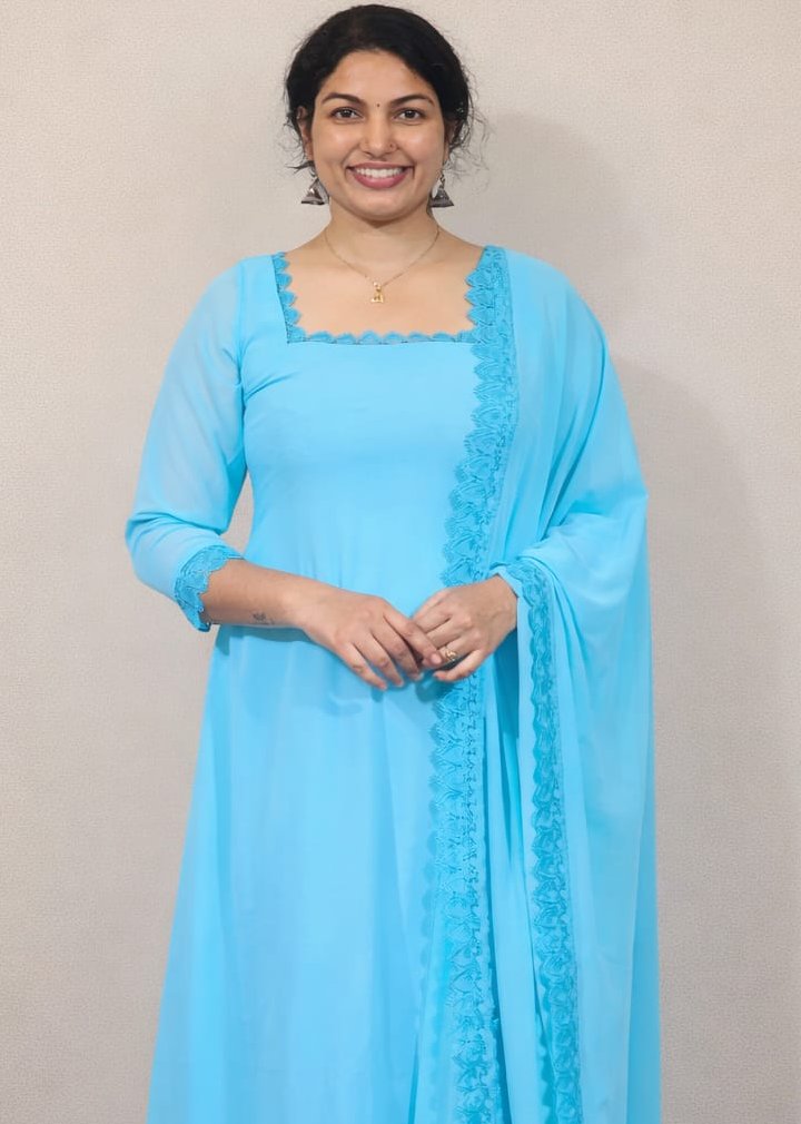 Aline lace dress with duppatta - Mizhiboutique